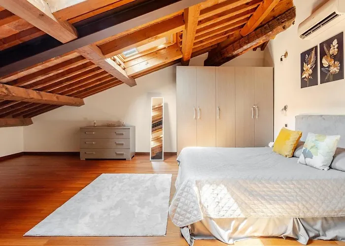 Prestige - Stile & Comfort Nel Cuore Estense Apartament *